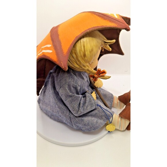 1987 Goebel‎ Hummel Umbrella Girl Doll - Picture 5 of 11